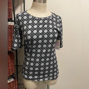 Lularoe Gigi top fitted nwt small
